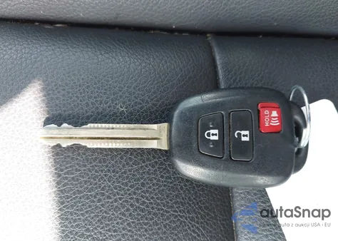 2018 Toyota Rav4 Se from USA, damaged, VIN JTMJFREV7JD239535